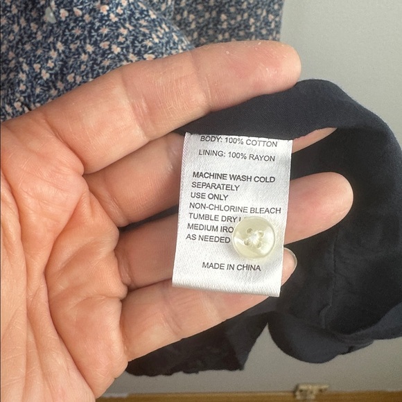 Trovata Ainsley Dress in Balboa Ditsy XS Cotton V-neck 3/4 Sleeves Button Front - Picture 16 of 16